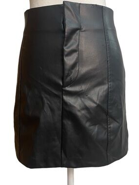 Zara Faux Leather Pleather Mini Skirt Black